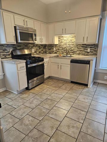 2411 Prospect STREET, Racine, WI 53404