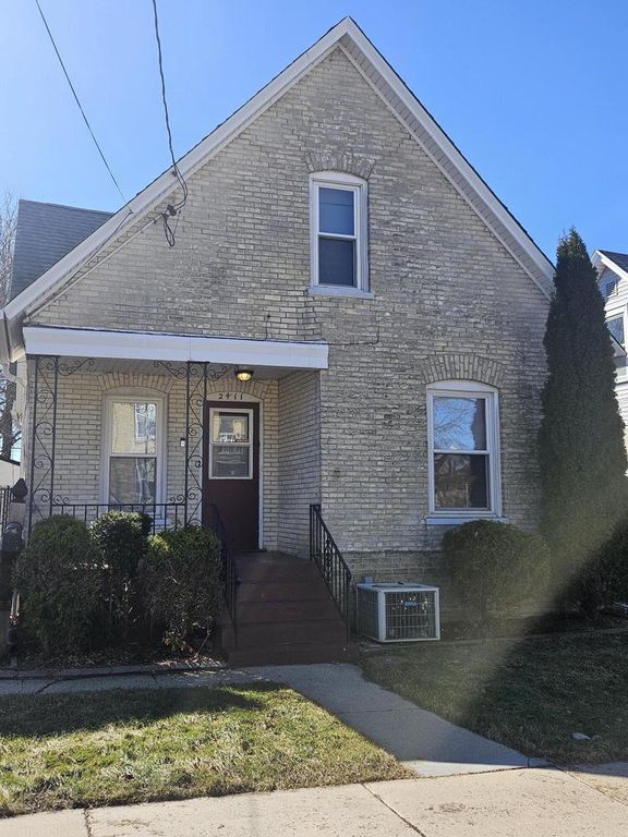 2411 Prospect STREET, Racine, WI 53404