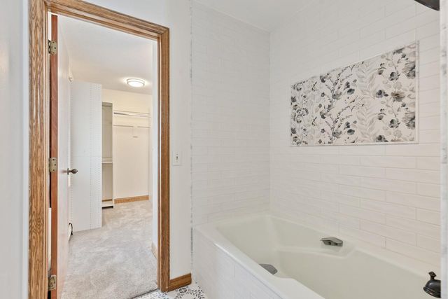 20355 Harrow Avenue N, Forest Lake, MN 55025