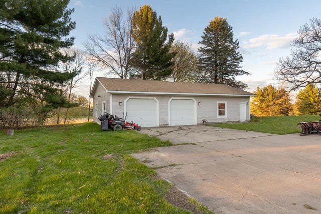 20355 Harrow Avenue N, Forest Lake, MN 55025