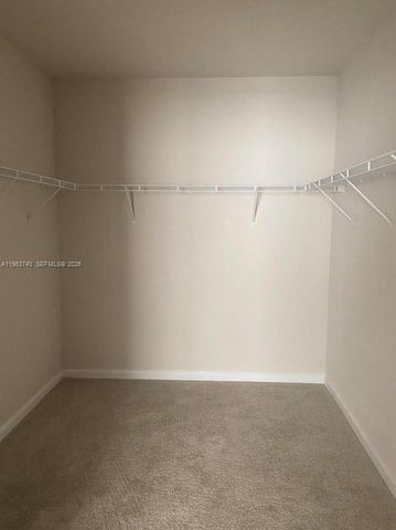 323 Raspberry Rd 323, Fort Pierce, FL 34981