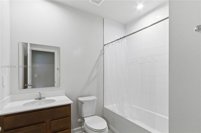 323 Raspberry Rd 323, Fort Pierce, FL 34981
