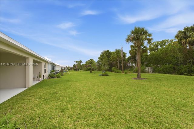 323 Raspberry Rd 323, Fort Pierce, FL 34981
