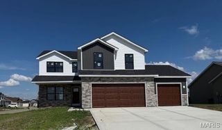 421 Chamberlain Drive, Troy, IL 62294