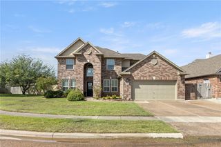 6105 Greenough Ct, Corpus Christi, TX 78414