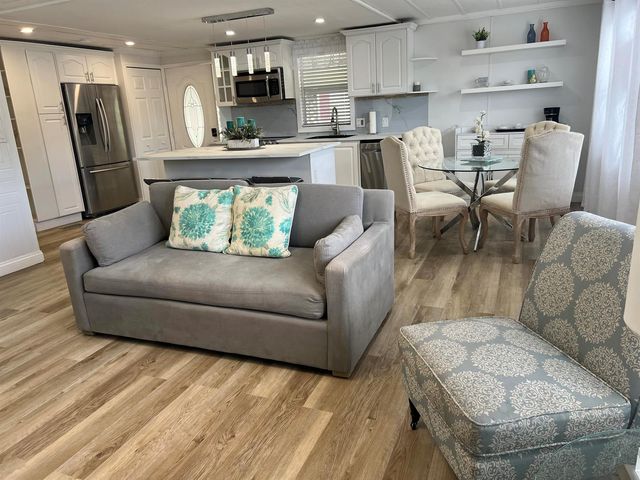 6711 NW 44th Way NW T-08, Coconut Creek, FL 33073