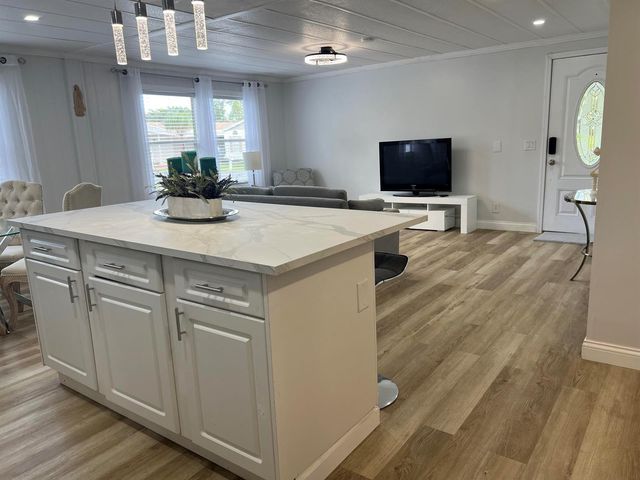 6711 NW 44th Way NW T-08, Coconut Creek, FL 33073