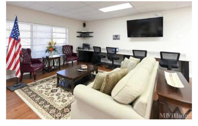 6711 NW 44th Way NW T-08, Coconut Creek, FL 33073