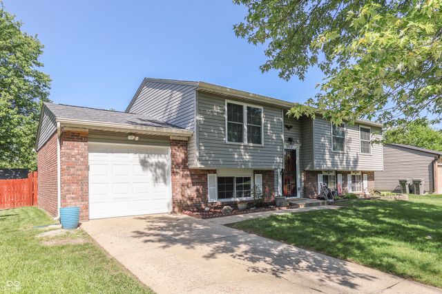 7508 Gordon Way, Indianapolis, IN 46237