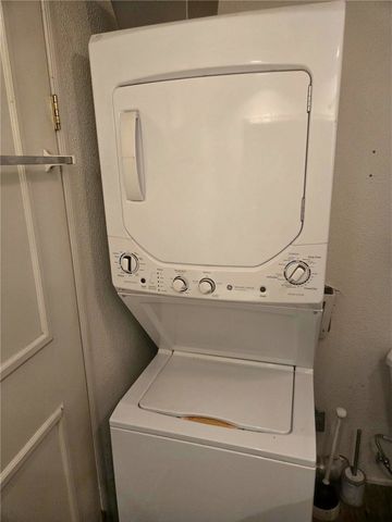 66 Jenny Lane, Cheektowaga, NY 14225