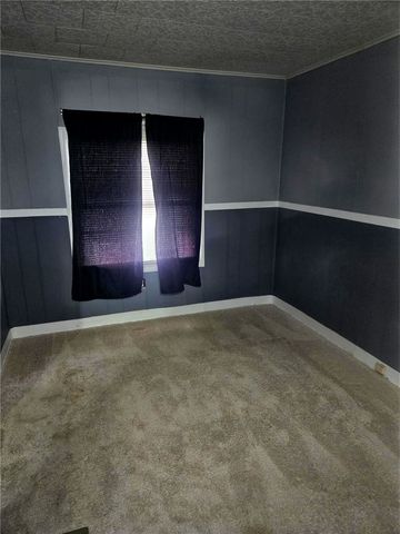 66 Jenny Lane, Cheektowaga, NY 14225