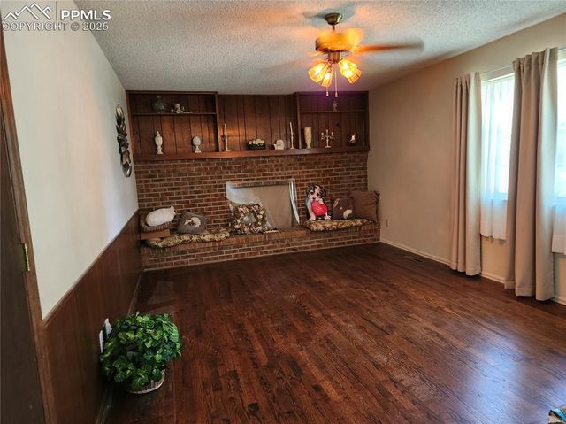 2961 W Whileaway Circle, Colorado Springs, CO 80917