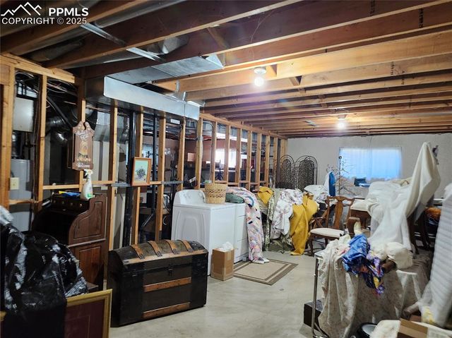 2961 W Whileaway Circle, Colorado Springs, CO 80917
