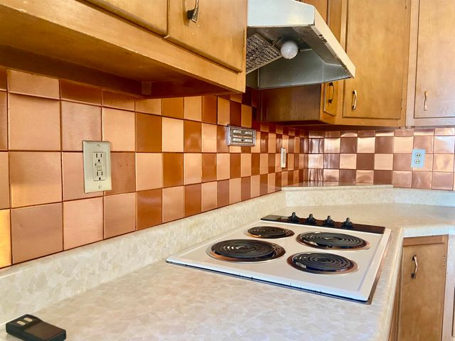 200 E Broadway Ave, Augusta, KS 67010