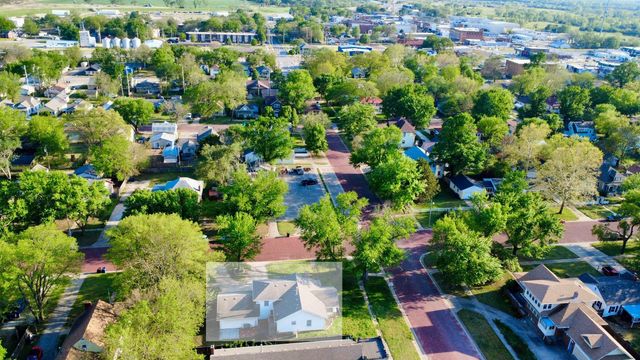 200 E Broadway Ave, Augusta, KS 67010