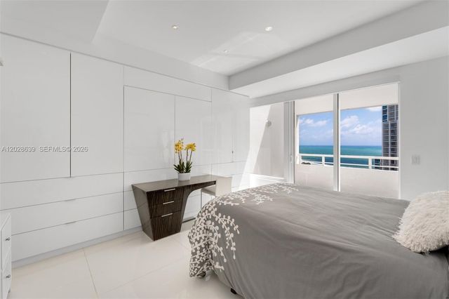 400 S Pointe Drive PH2502, Miami Beach, FL 33139