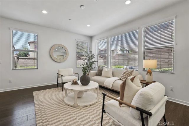 31 Fuchsia, Lake Forest, CA 92630