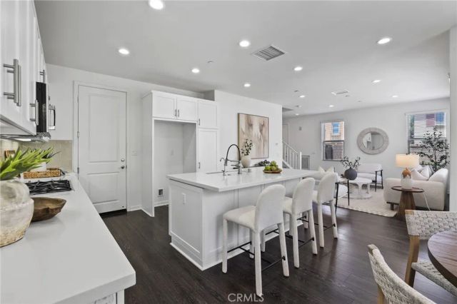 31 Fuchsia, Lake Forest, CA 92630