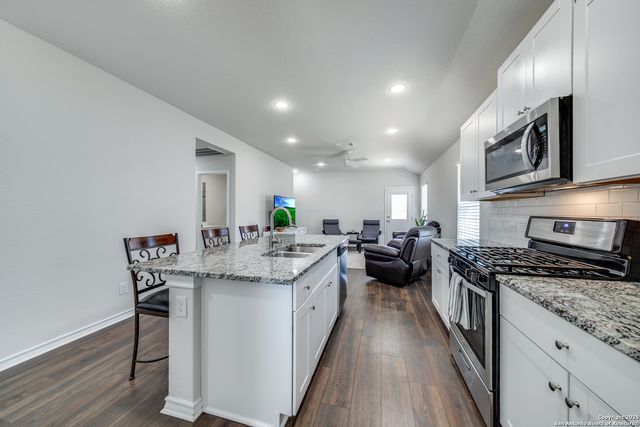 384 Walnut, New Braunfels, TX 78130