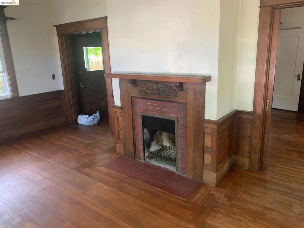 Image 15 of property listing at 2800 Prince St, Berkeley, CA 94705