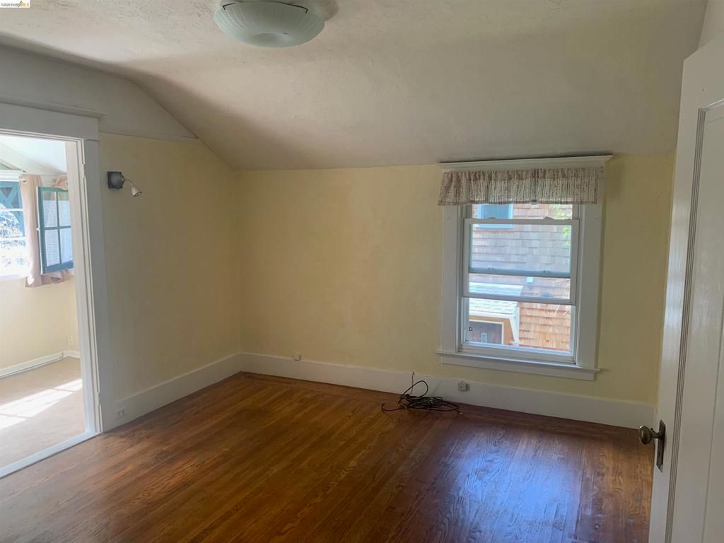 Image 22 of property listing at 2800 Prince St, Berkeley, CA 94705