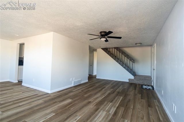 2360 Allyn Way, Colorado Springs, CO 80915