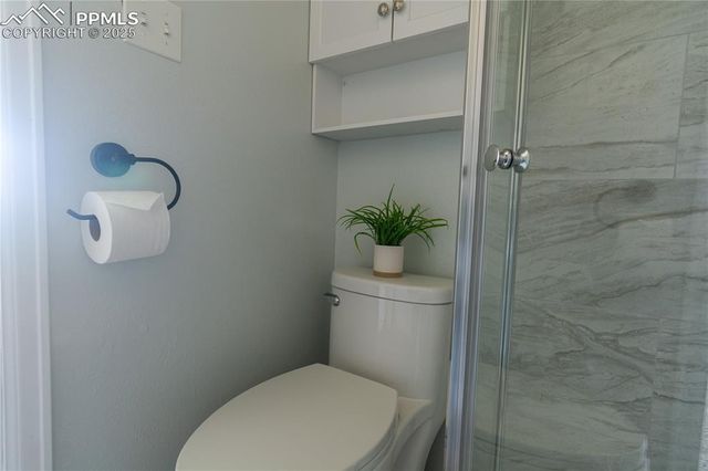 2360 Allyn Way, Colorado Springs, CO 80915