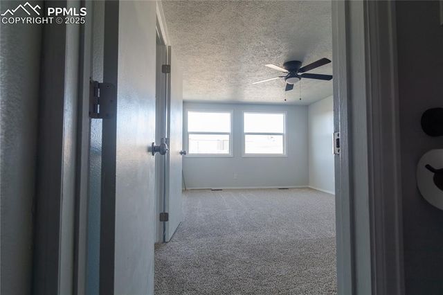 2360 Allyn Way, Colorado Springs, CO 80915