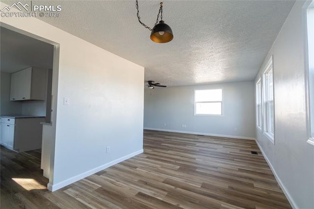 2360 Allyn Way, Colorado Springs, CO 80915