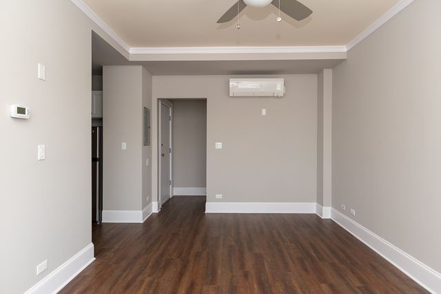 817 W Lakeside Place 701, Chicago, IL 60640