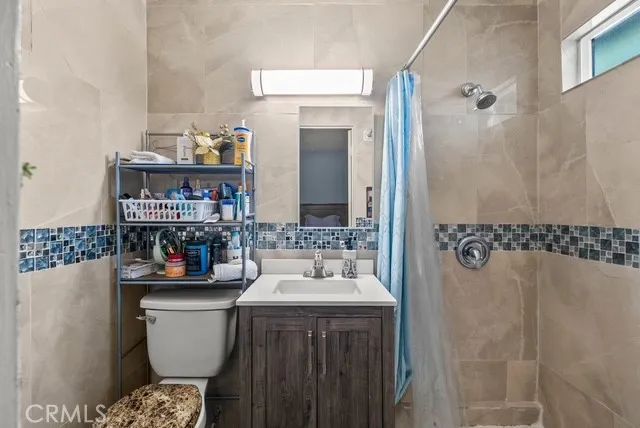 509 Larry, Bakersfield, CA 93307