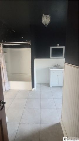 10 Mcdaniel Avenue, Jamestown, NY 14701