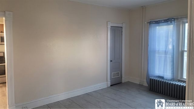 10 Mcdaniel Avenue, Jamestown, NY 14701