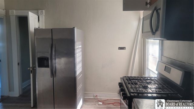 10 Mcdaniel Avenue, Jamestown, NY 14701