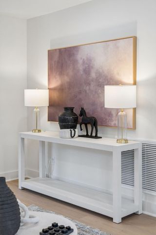 2 Gadsden Street B, Charleston, SC 29401