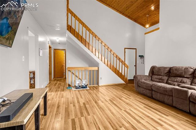 3550 Summer Breeze Drive, Colorado Springs, CO 80918