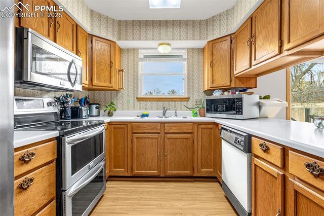 3550 Summer Breeze Drive, Colorado Springs, CO 80918