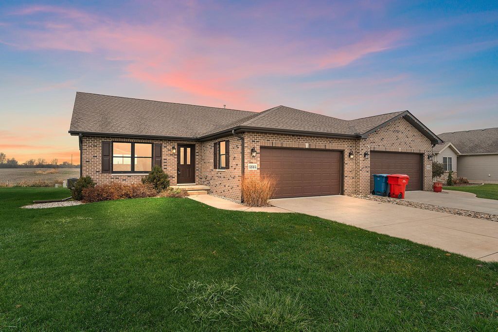 14846a Carey Street A, Cedar Lake, IN 46303