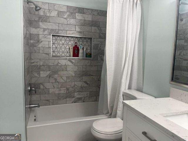 3655 Habersham Road NE B 352, Atlanta, GA 30305