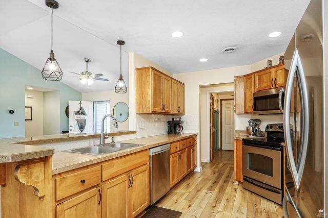 8830 Elderberry Run, Manhattan, KS 66502