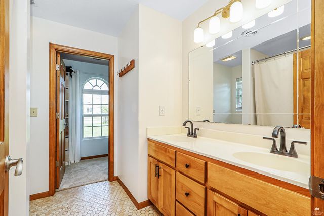 8830 Elderberry Run, Manhattan, KS 66502