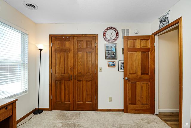 8830 Elderberry Run, Manhattan, KS 66502