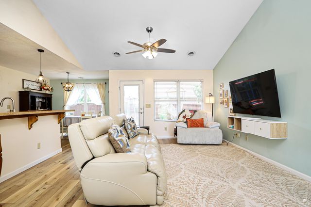 8830 Elderberry Run, Manhattan, KS 66502