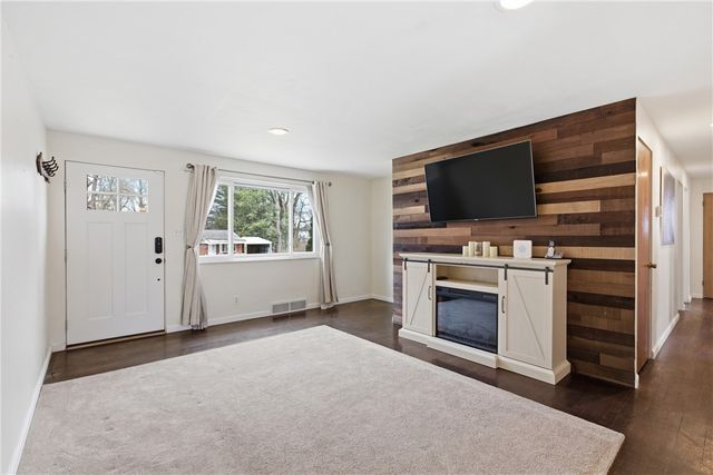 3529 W Stag Dr, Richland, PA 15044