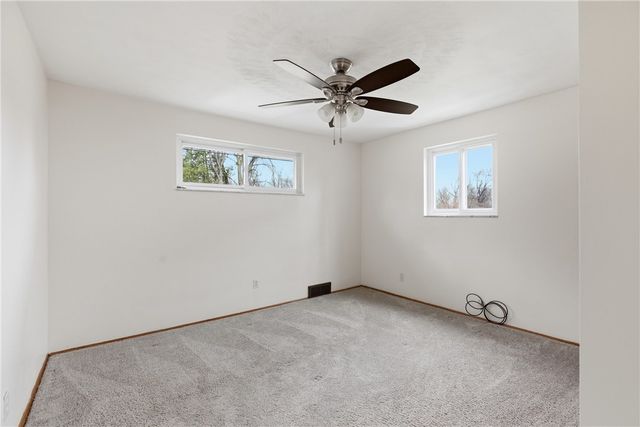 3529 W Stag Dr, Richland, PA 15044