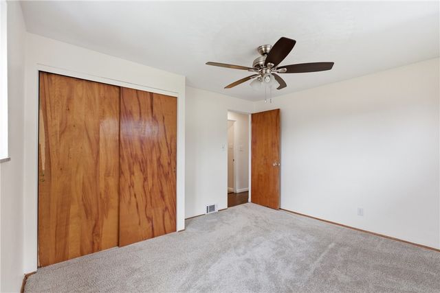 3529 W Stag Dr, Richland, PA 15044