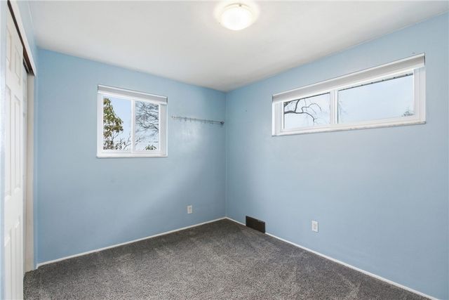 3529 W Stag Dr, Richland, PA 15044