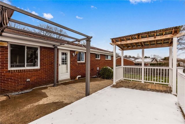 3529 W Stag Dr, Richland, PA 15044