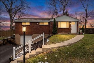 3529 W Stag Dr, Richland, PA 15044