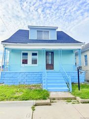 5041 Edwin Street, Hamtramck, MI 48212